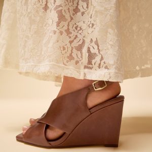 Ameira Wedge Sandal